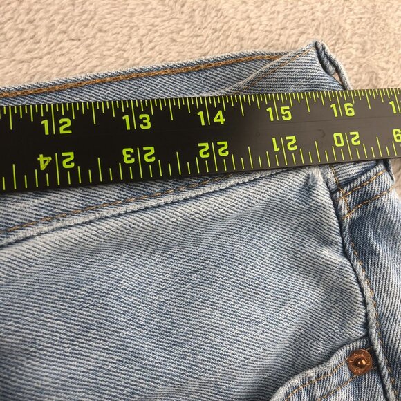 Levi's Mens Jeans Size 34x34 505 Slim Straight Leg Blue Denim Light Wash Casual - Picture 4 of 12